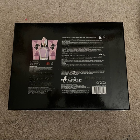 One direction Boxes - Picture 5 of 15